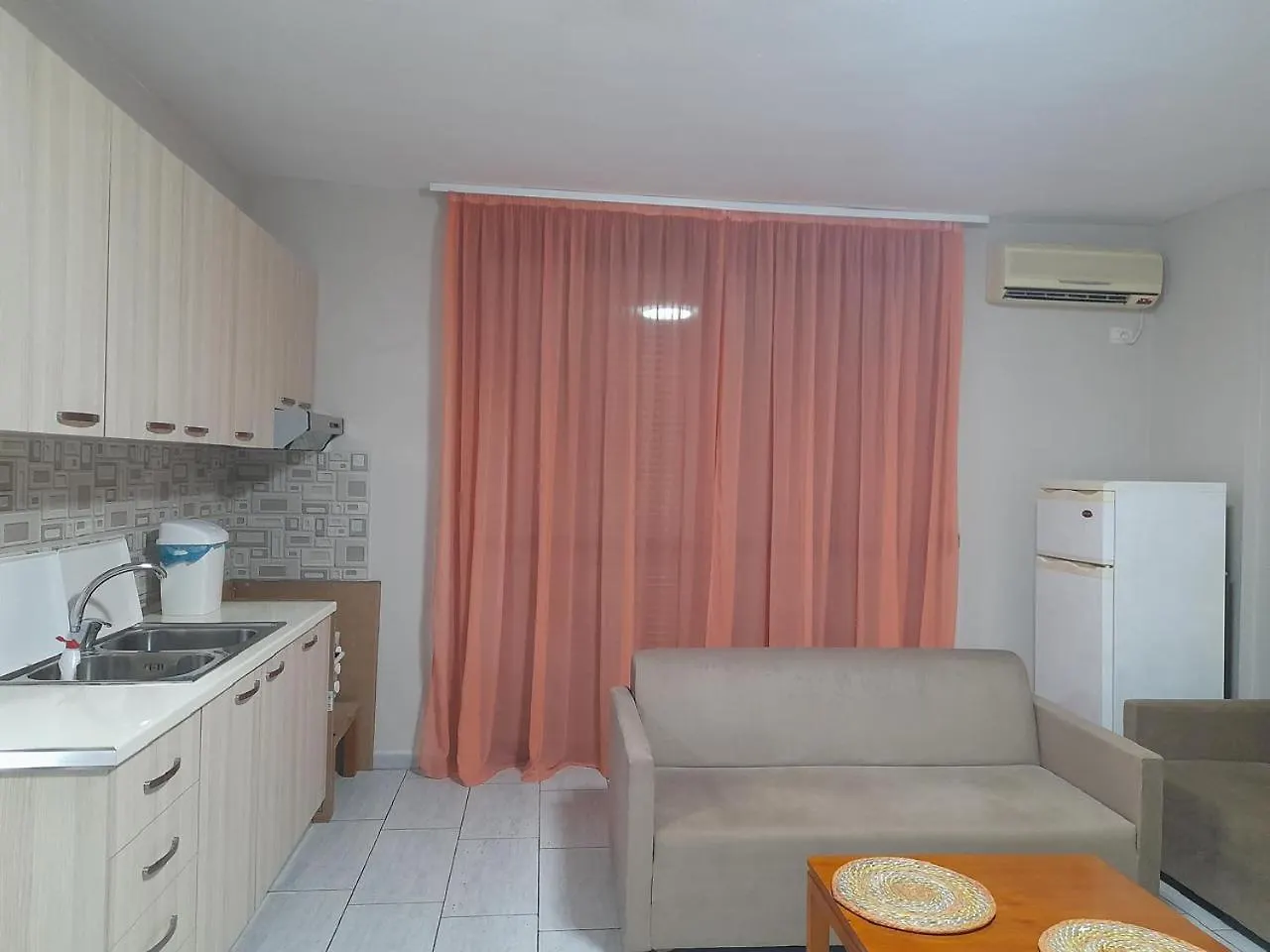 Andrea Apartment Golem