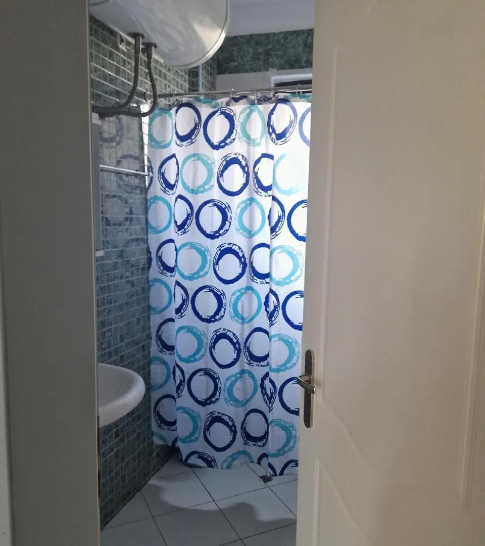 Andrea Apartment Golem  0*, Golem (Tirana)